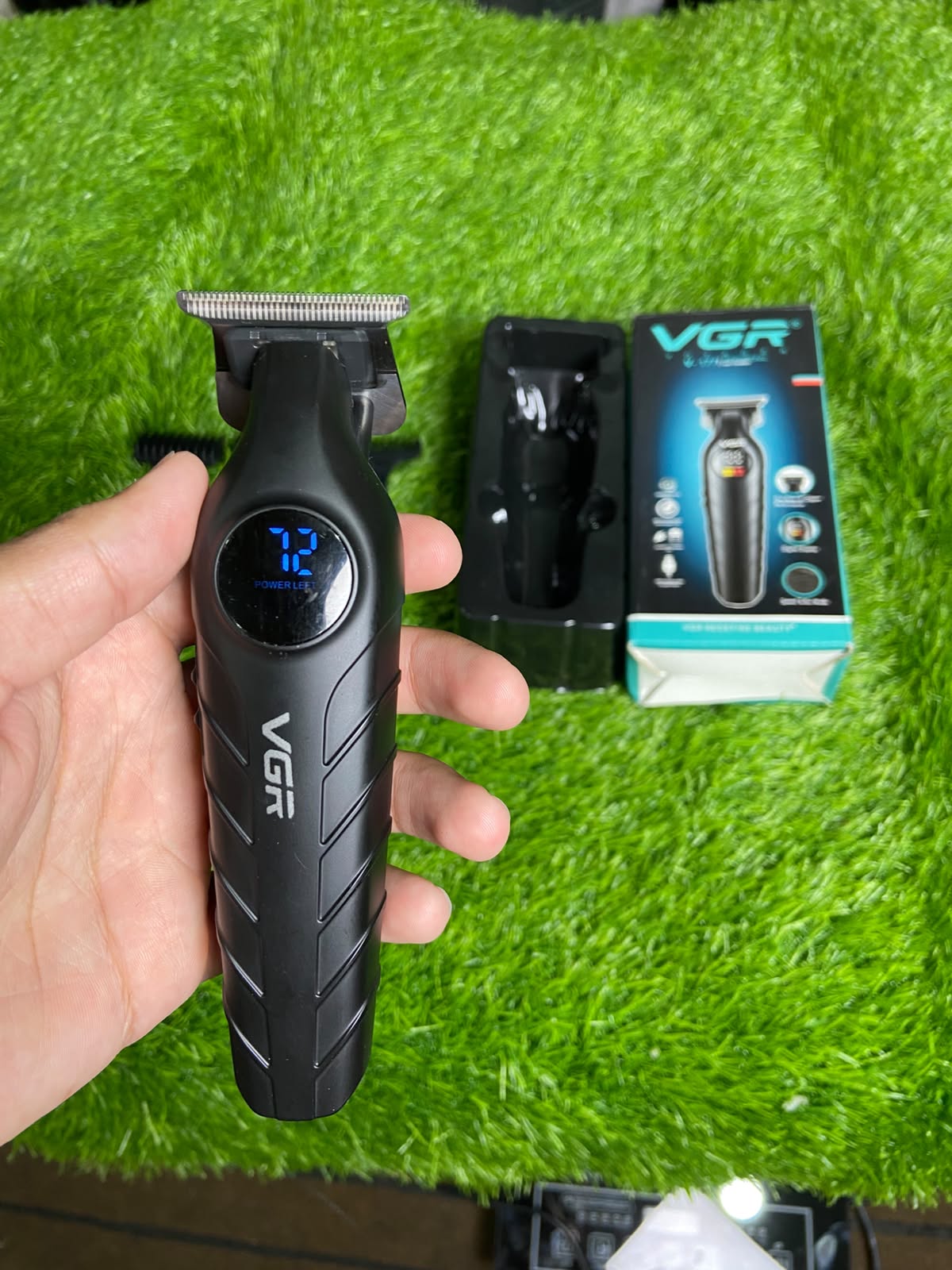VGR professional Hair Clippers & Trimmers V-177